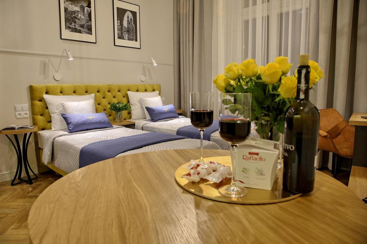 Bentis Luxury Apartments كراكوفيا المظهر الخارجي الصورة